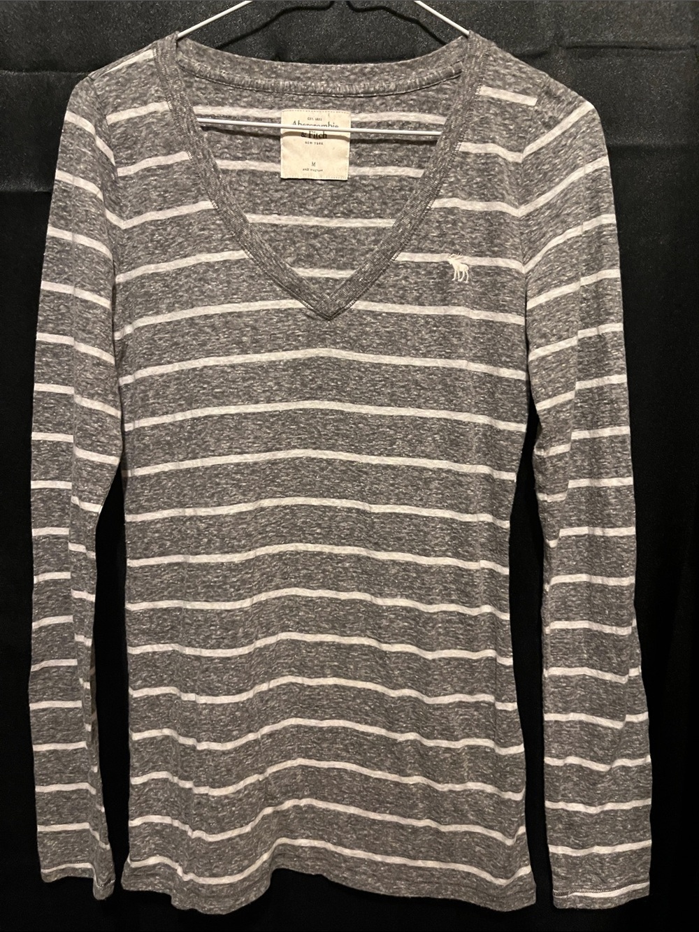 Abercrombie & Fitch Gray and White Striped V-Neck Long Sleeve Tee